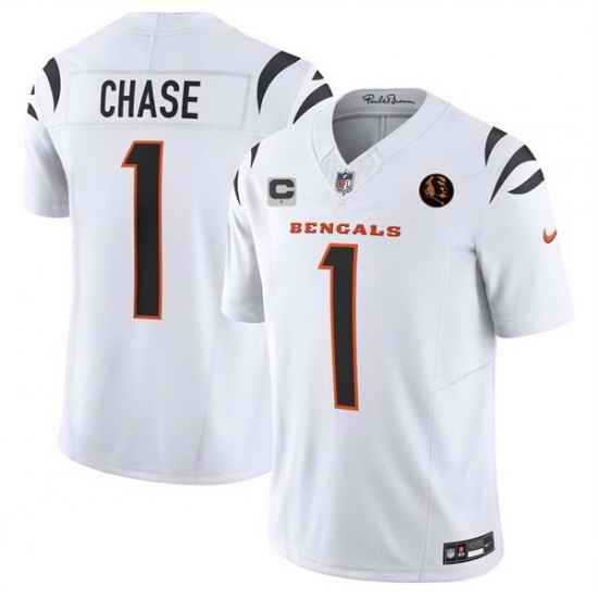 Men Cincinnati Bengals 1 Ja'Marr Chase White 2023 F U S E  With John Madden Patch And 1 Star C Patch Vapor Limited Stitched Football Jersey