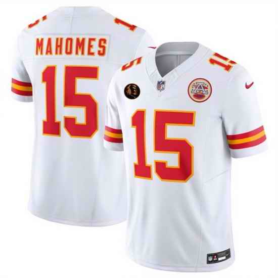 Men   Kansas City Chiefs 15 Patrick Mahomes White 2025 F U S E  John Madden Patch Vapor Untouchable Limited Stitched Football Jersey